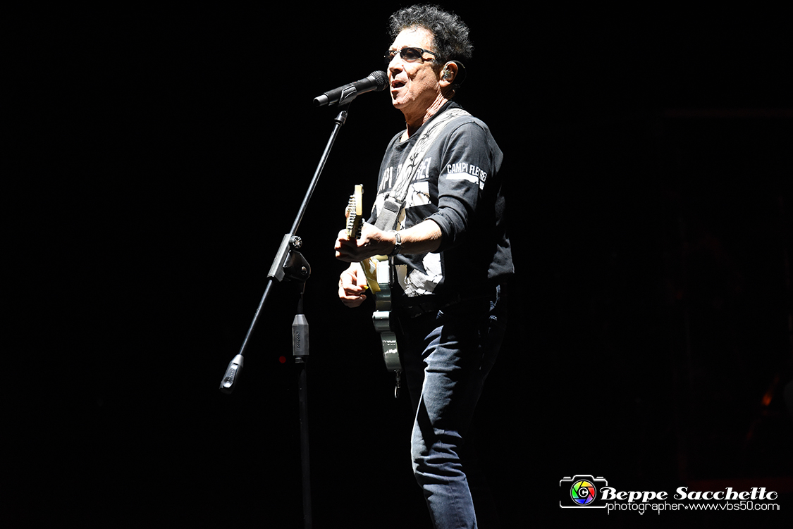 VBS_3939 - Concerto Edoardo Bennato - Peter Pan Rock 'n' Roll Tour.jpg
